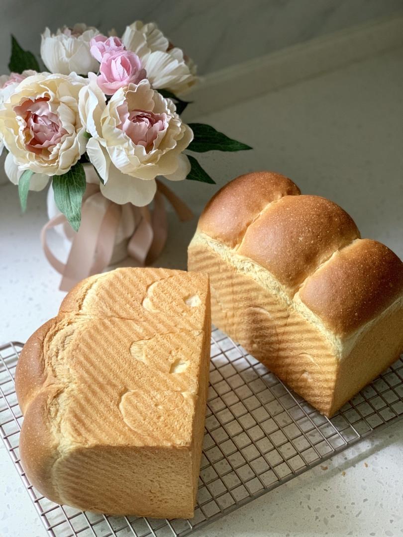 蛋奶油吐司