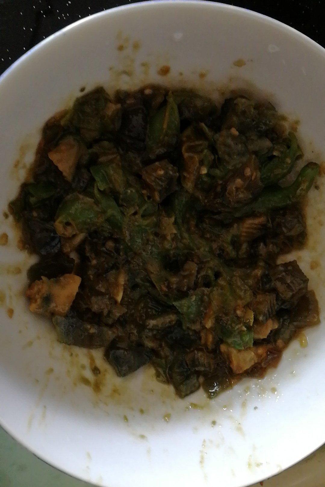 【正宗湘菜】擂辣椒皮蛋