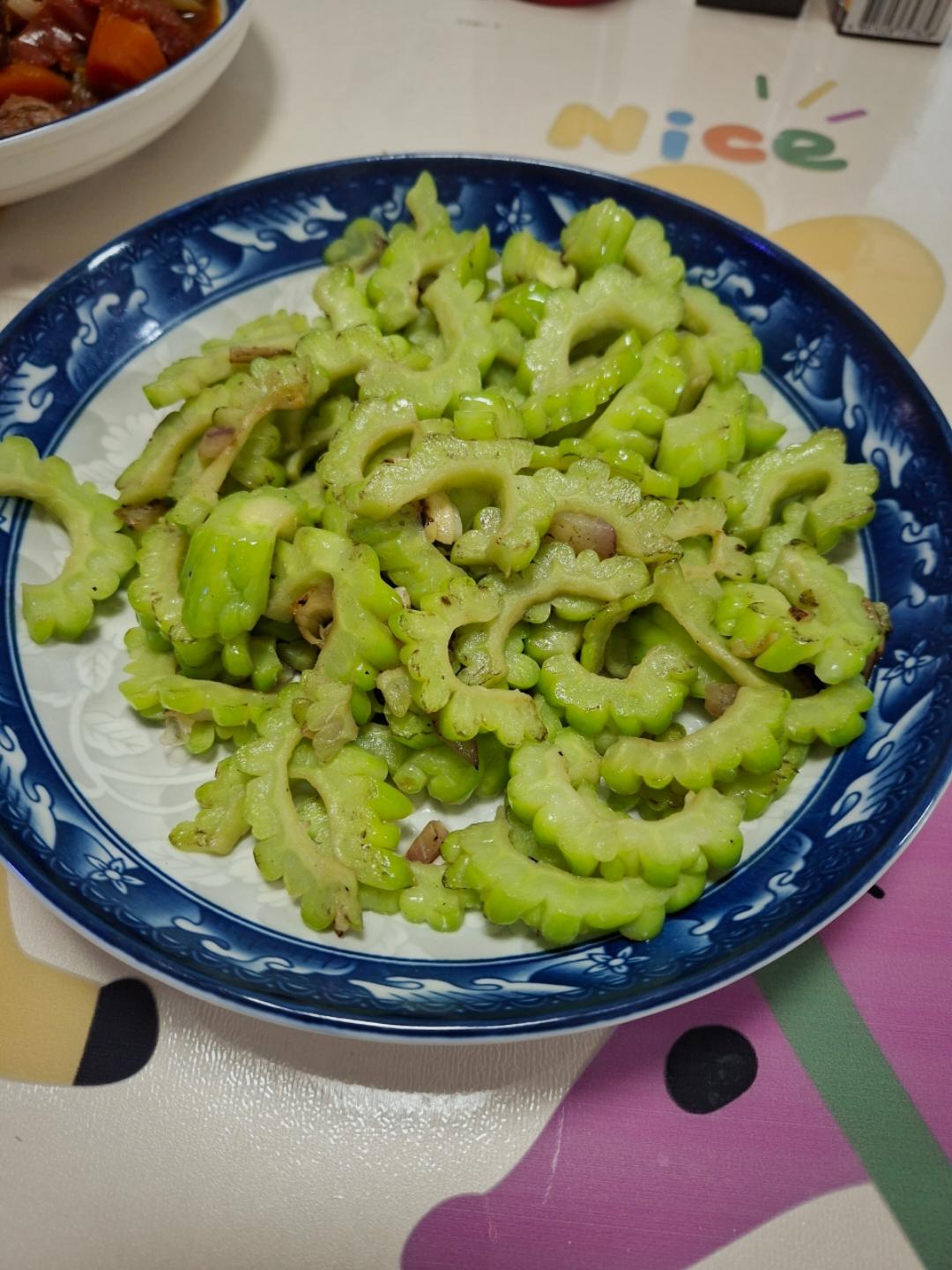 清炒苦瓜