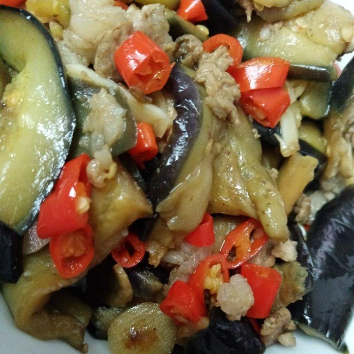 老丁的私房菜-油焖茄子