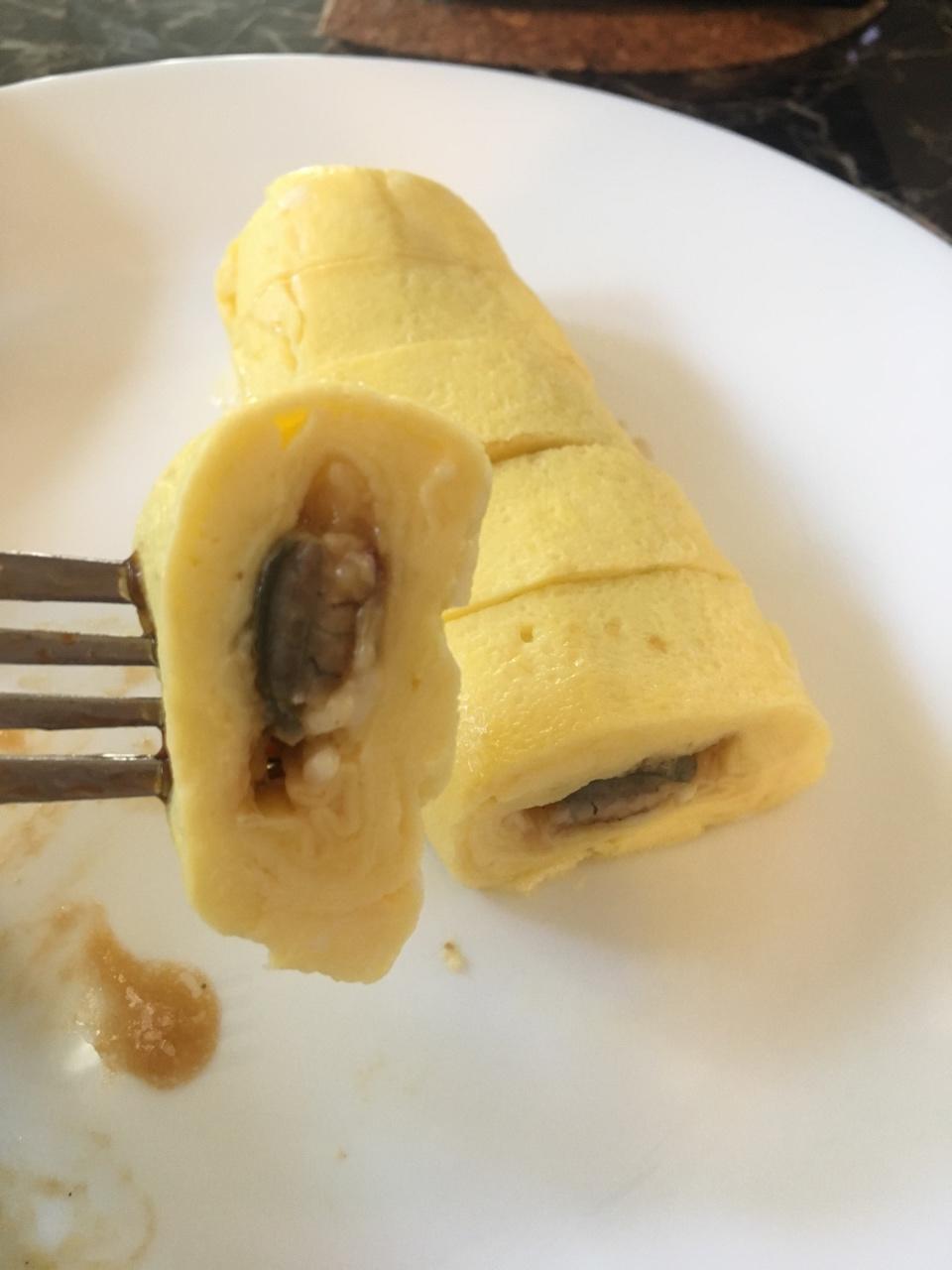烧鳗鱼蛋卷