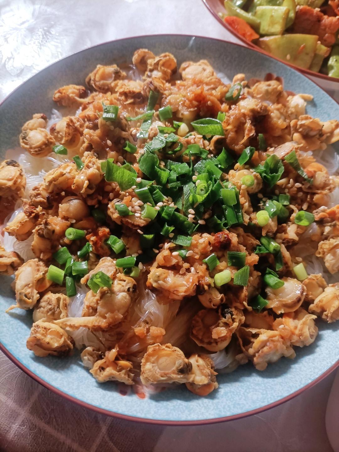 蒜蓉粉丝蒸扇贝