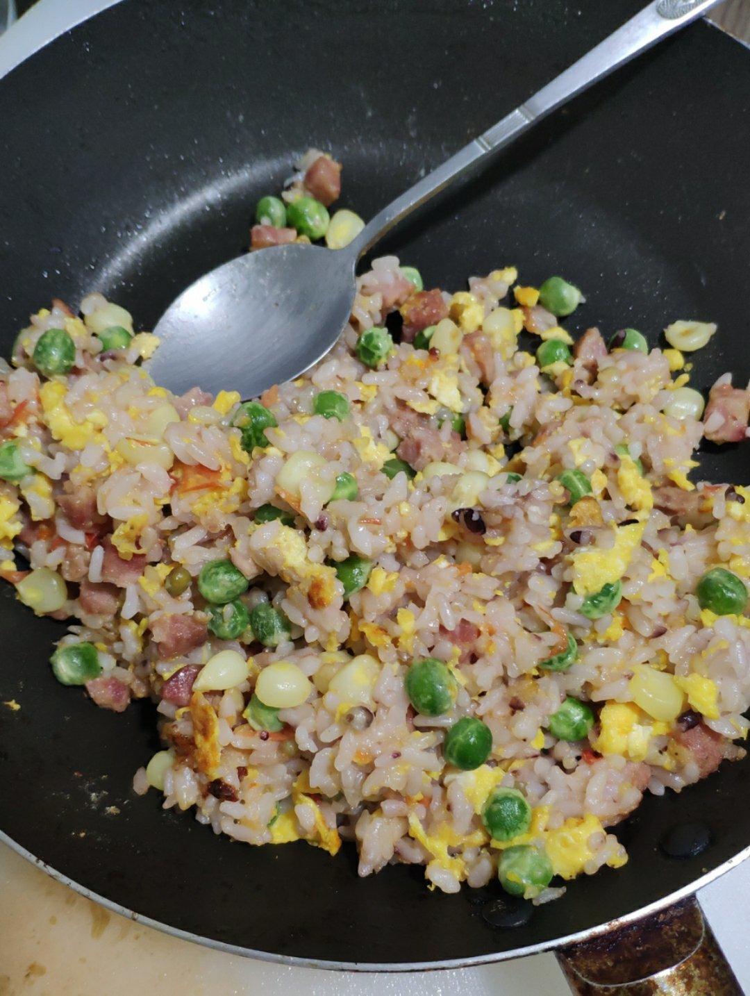 家常蛋炒饭