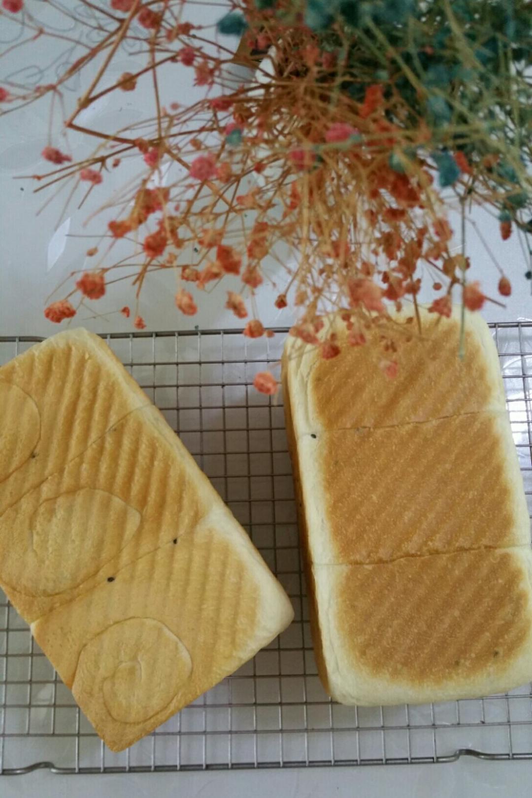 鲜奶吐司（老面法）