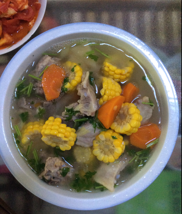 玉米排骨汤