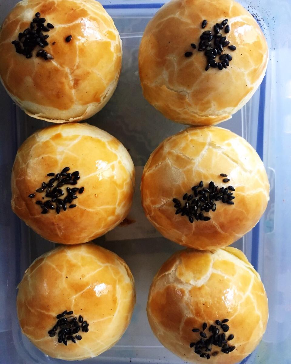蛋黄酥酥酥（超级奶香黄油版）