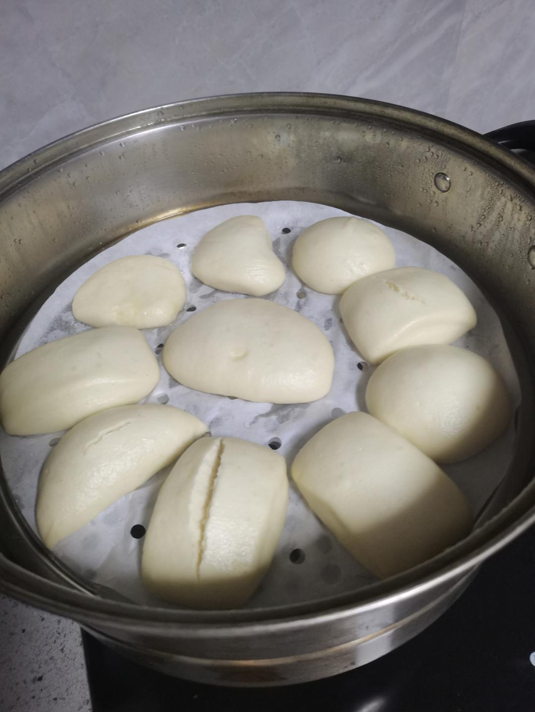 新手做馒头也能100%成功——附上非常详细的视频步骤（一次发酵法）