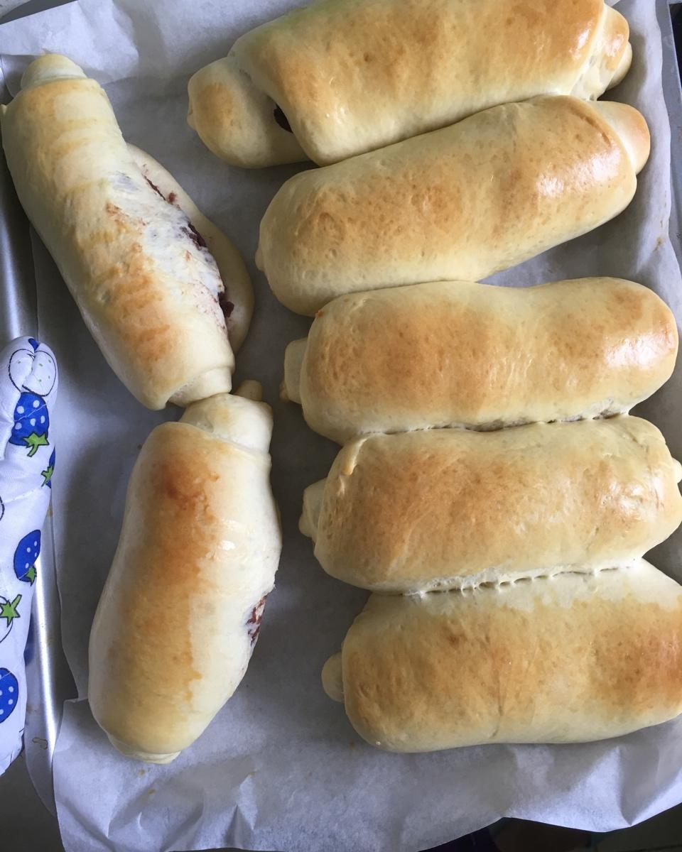 豆沙面包卷