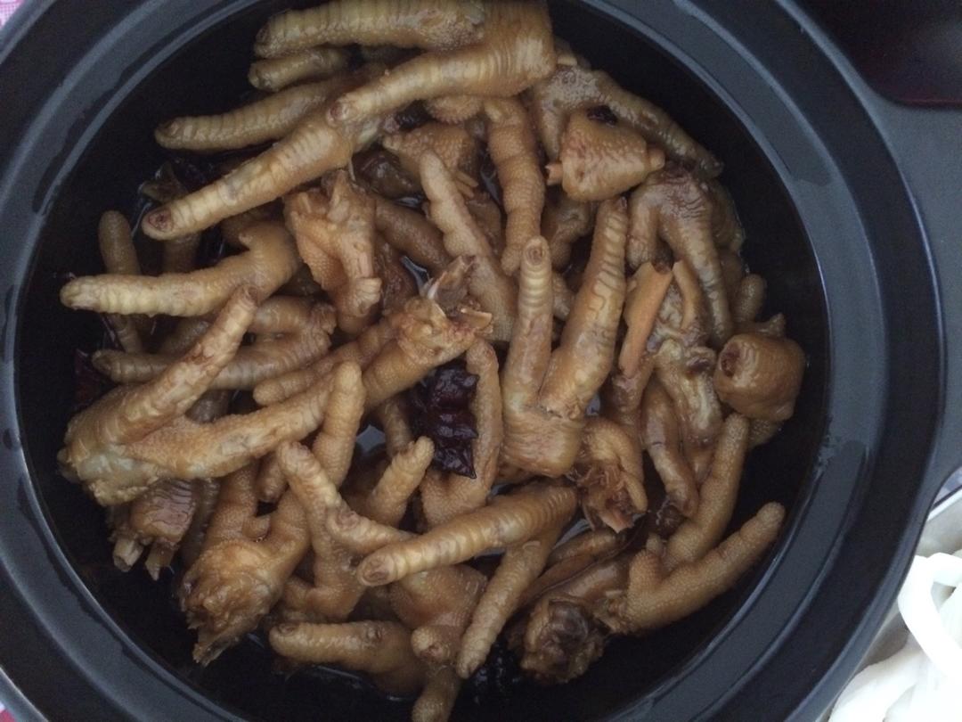 家常卤鸡爪