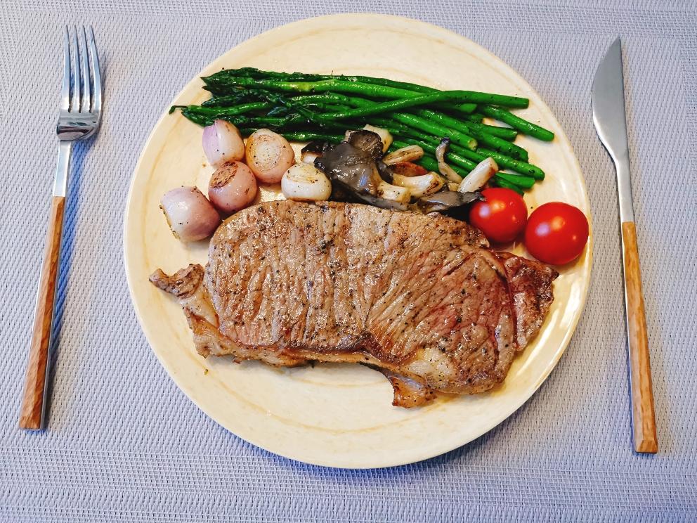 减脂餐之煎牛排的做法步骤图 怎么做好吃 C C Hu程程 下厨房