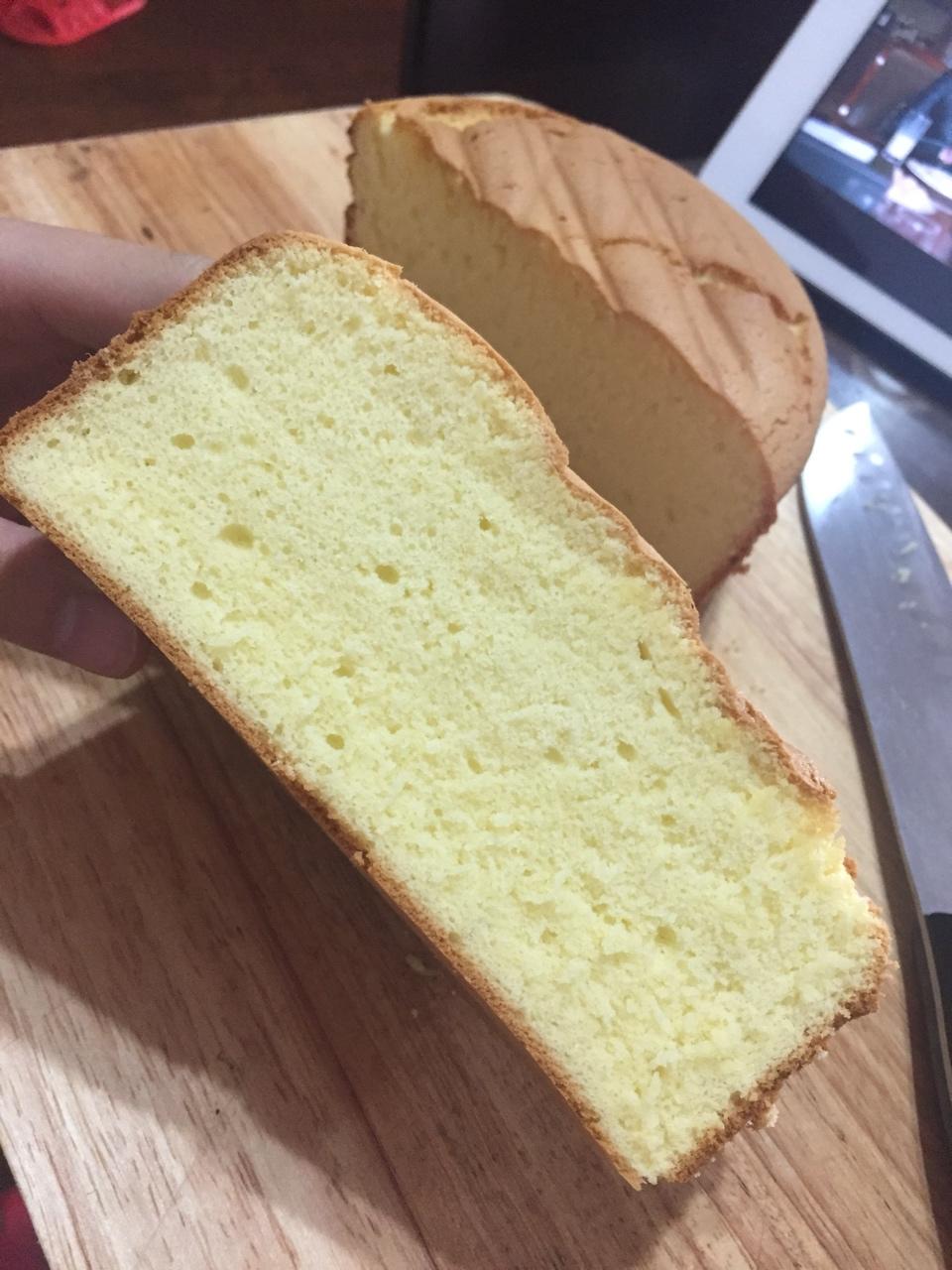 原味海绵纸杯蛋糕（非常适合裱花、盖糖皮的cupcake方子）