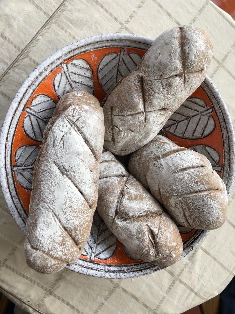 新手手揉，低卡减脂100%黑麦全麦面包