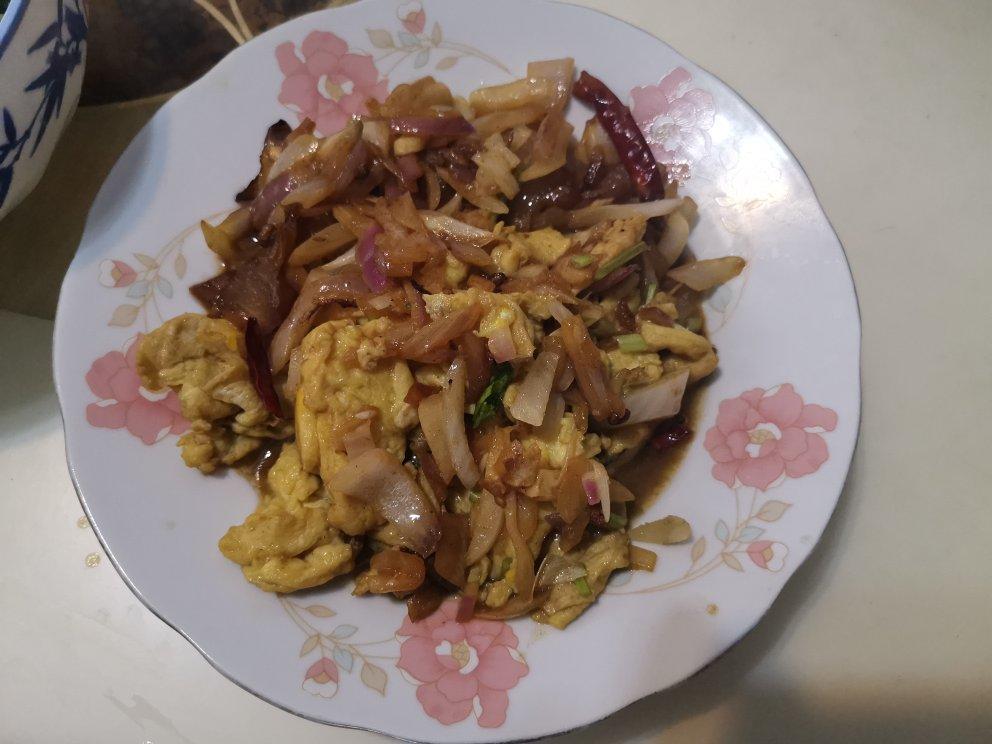 洋葱炒鸡蛋