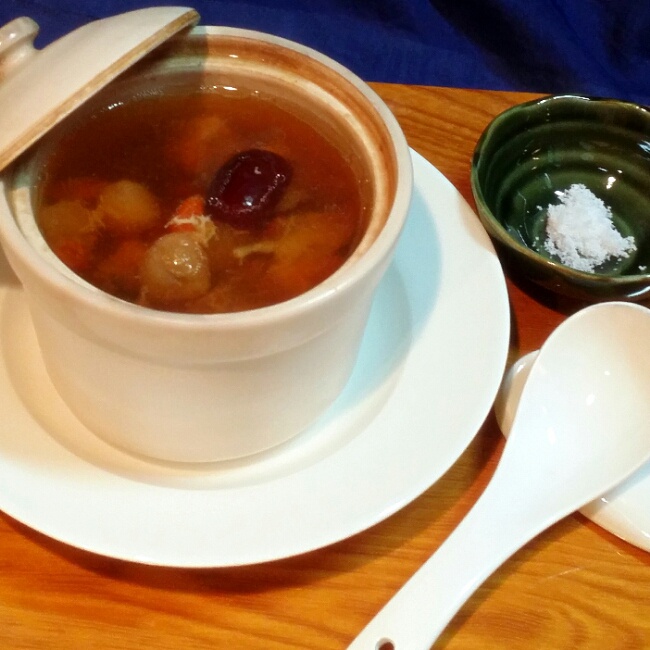 小亦小小做的北芪红枣瘦肉炖汤