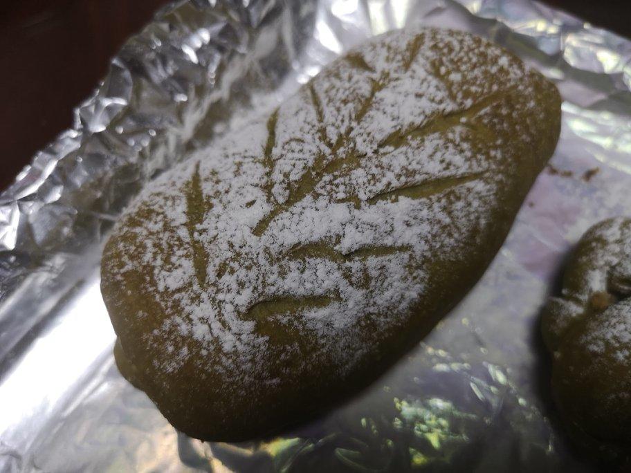 抹茶麻薯红豆软欧包