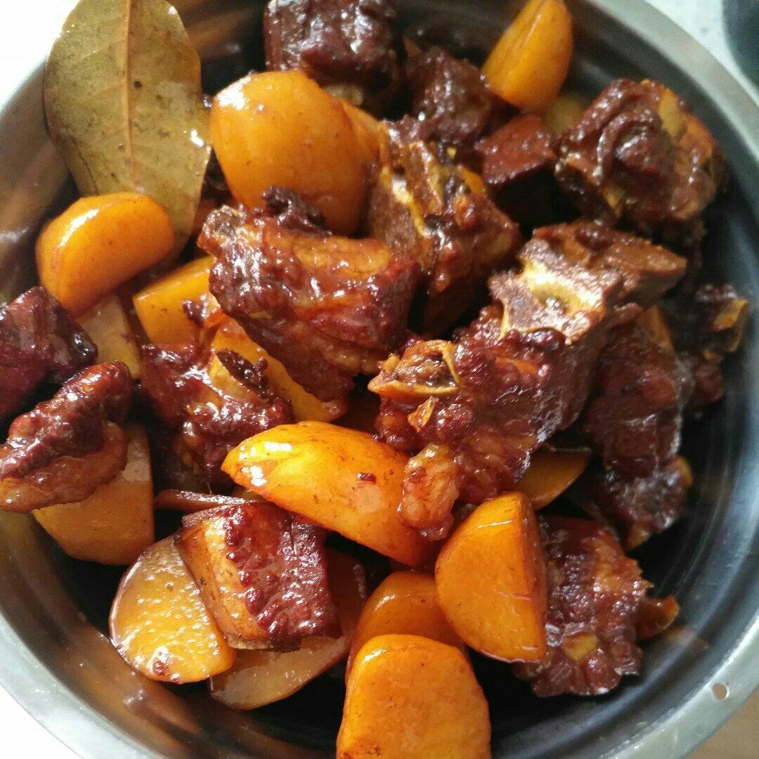 红烧排骨土豆
