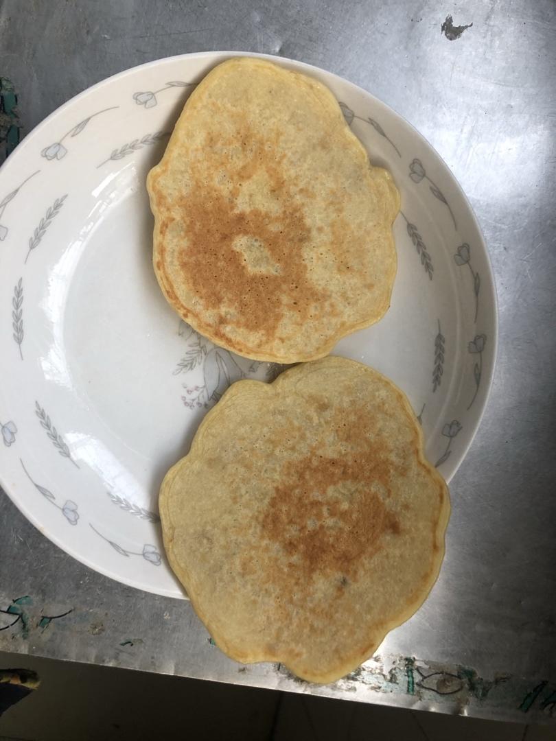 【减脂早餐】无油香蕉松饼（超简单）
