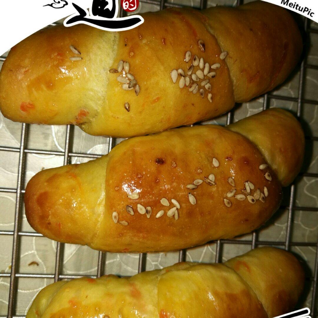 胡萝卜奶油小面包