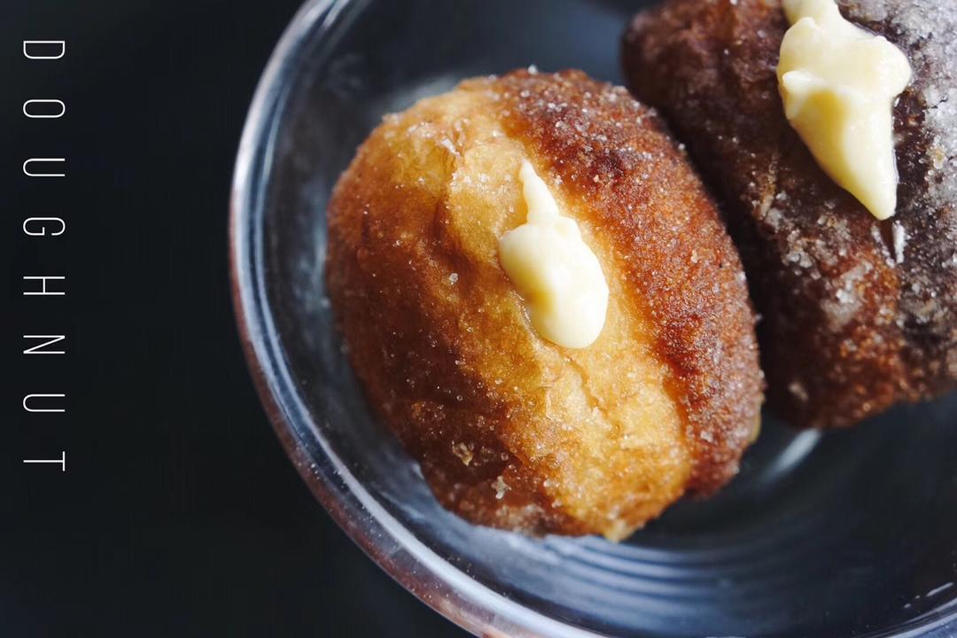 凿壁偷光吃早餐