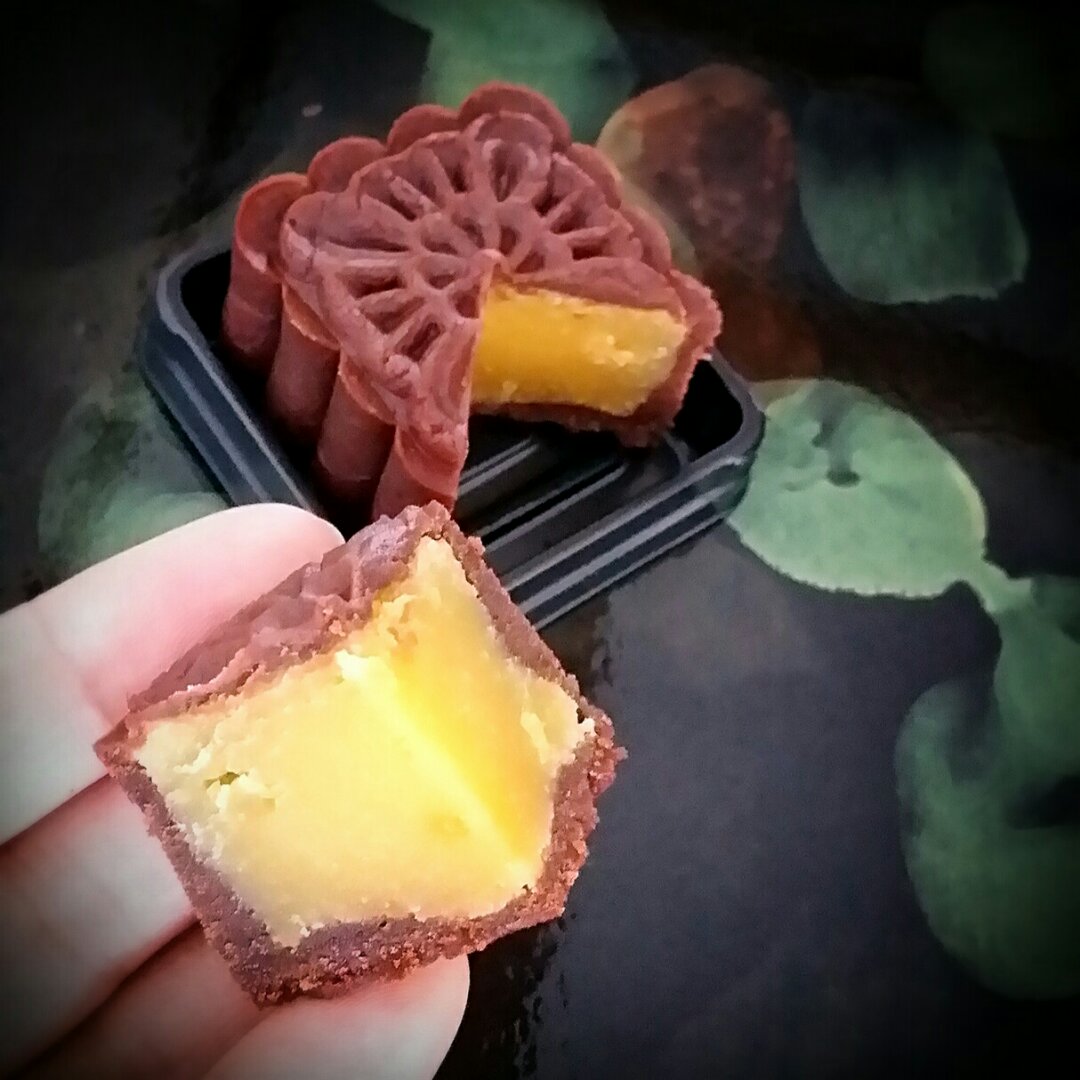 金沙奶黄月饼