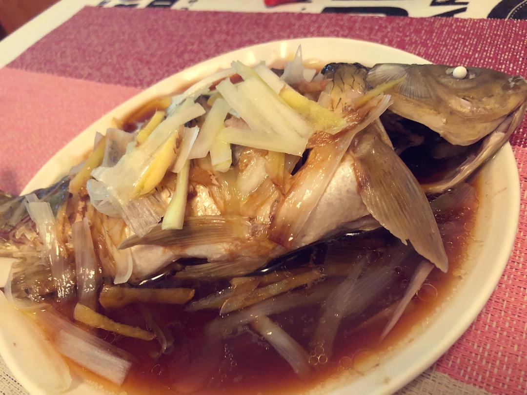 清蒸鲫鱼