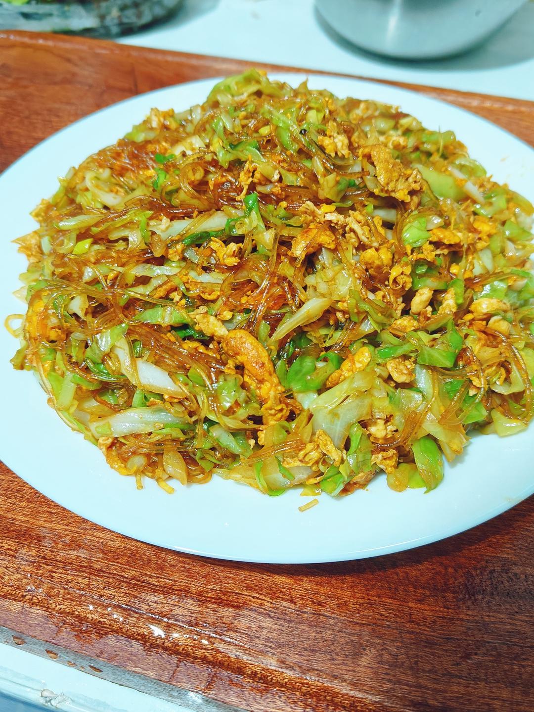 粉丝鸡蛋炒包菜｜零失败、巨下饭的做法 步骤5