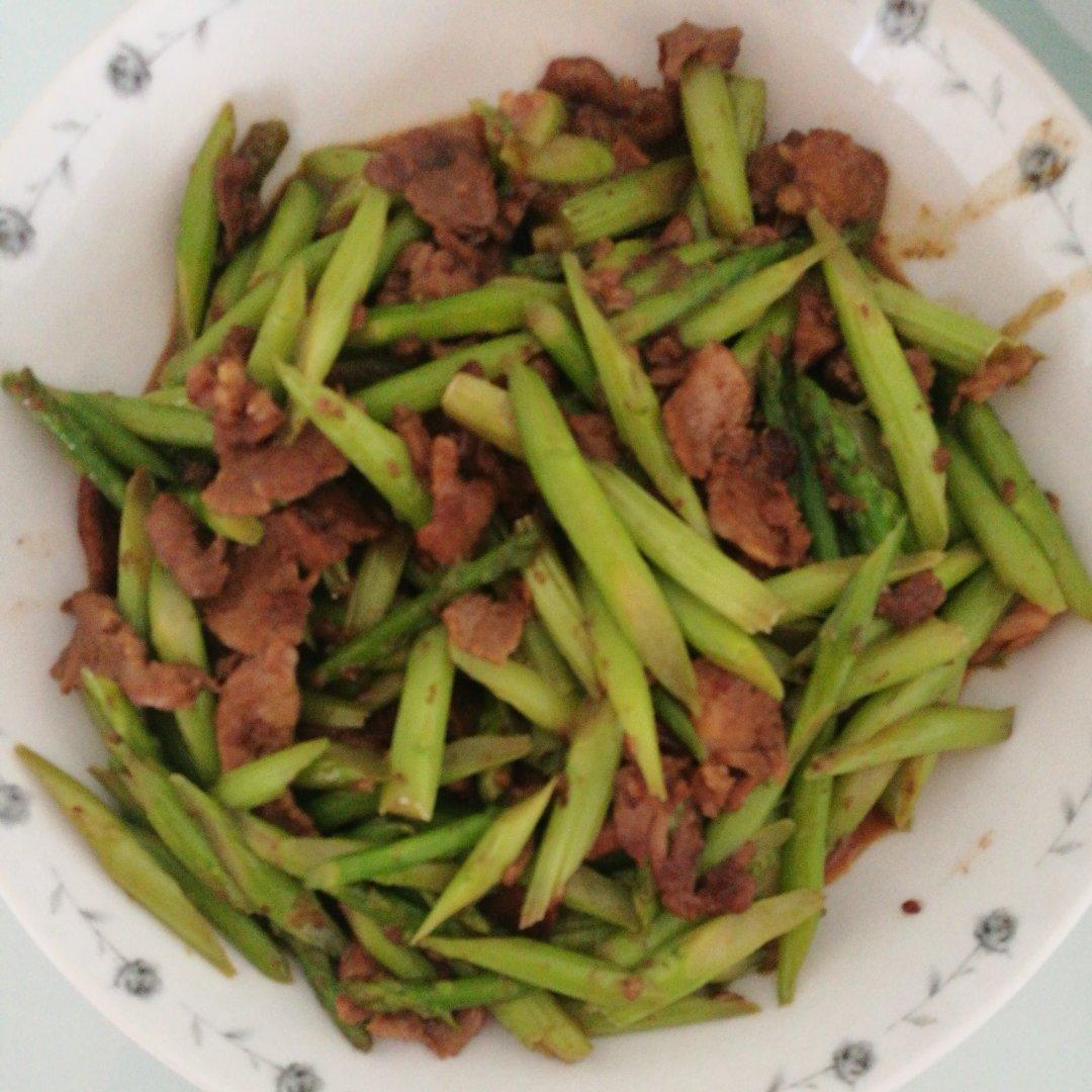 芦笋炒肉