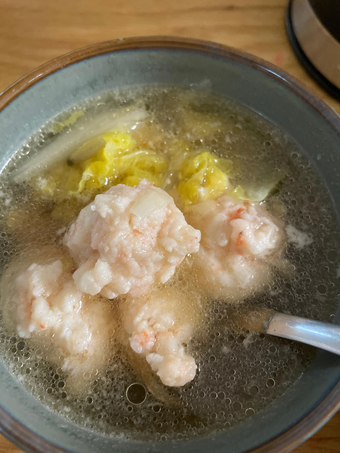白菜虾丸汤-补肾补钙，低脂高蛋白，可做宝宝辅食