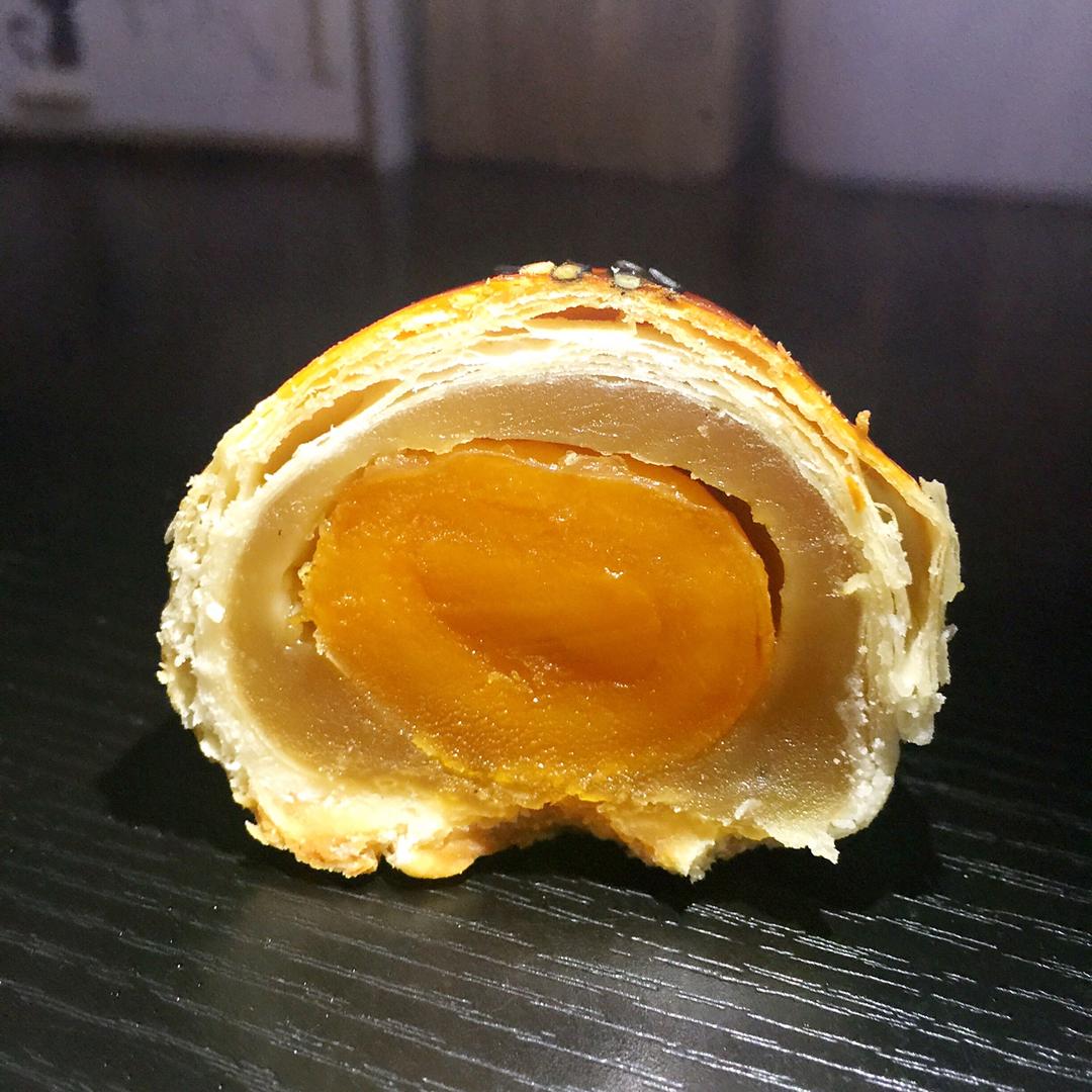 蛋黄酥