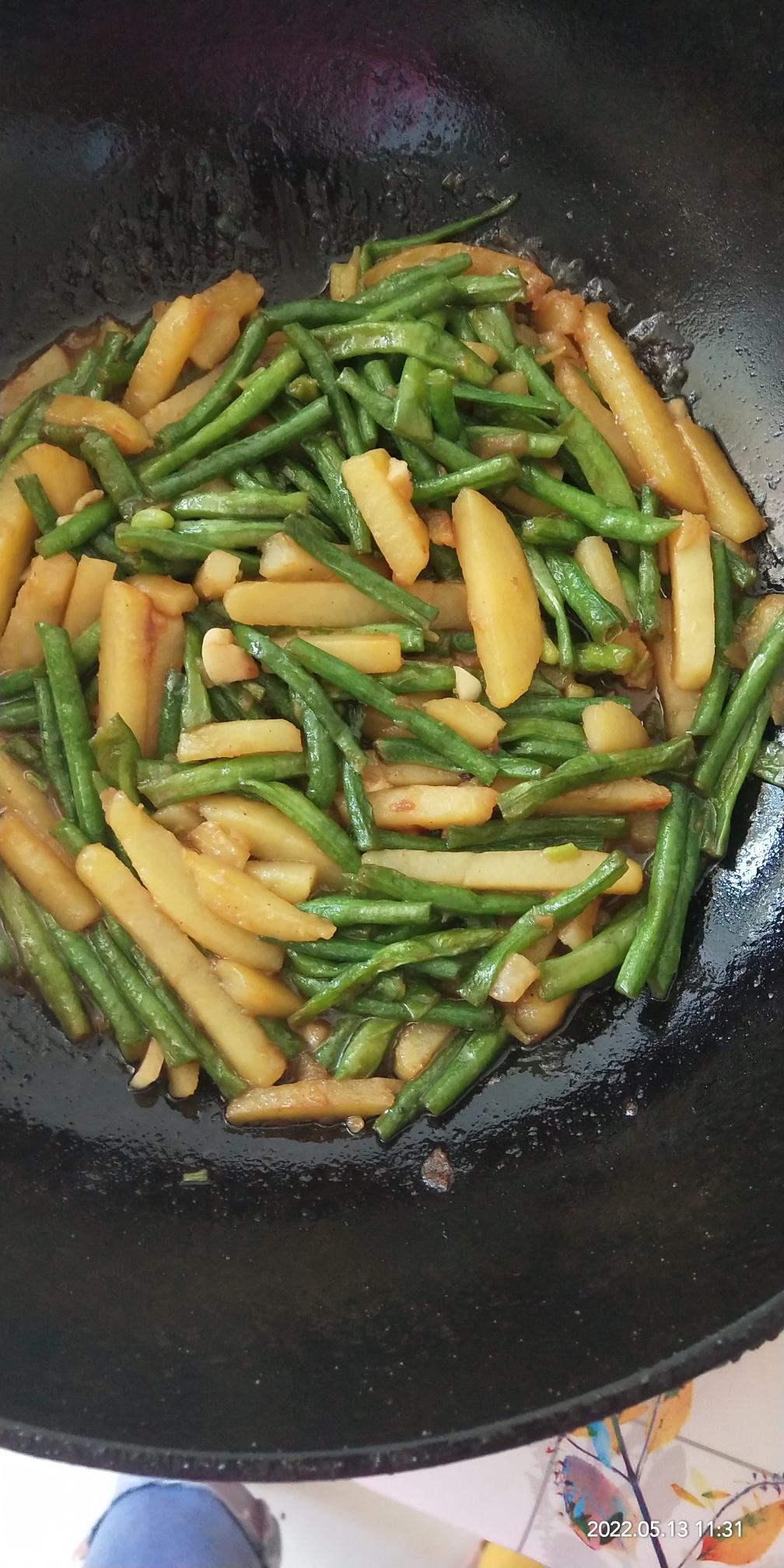 豇豆炒土豆