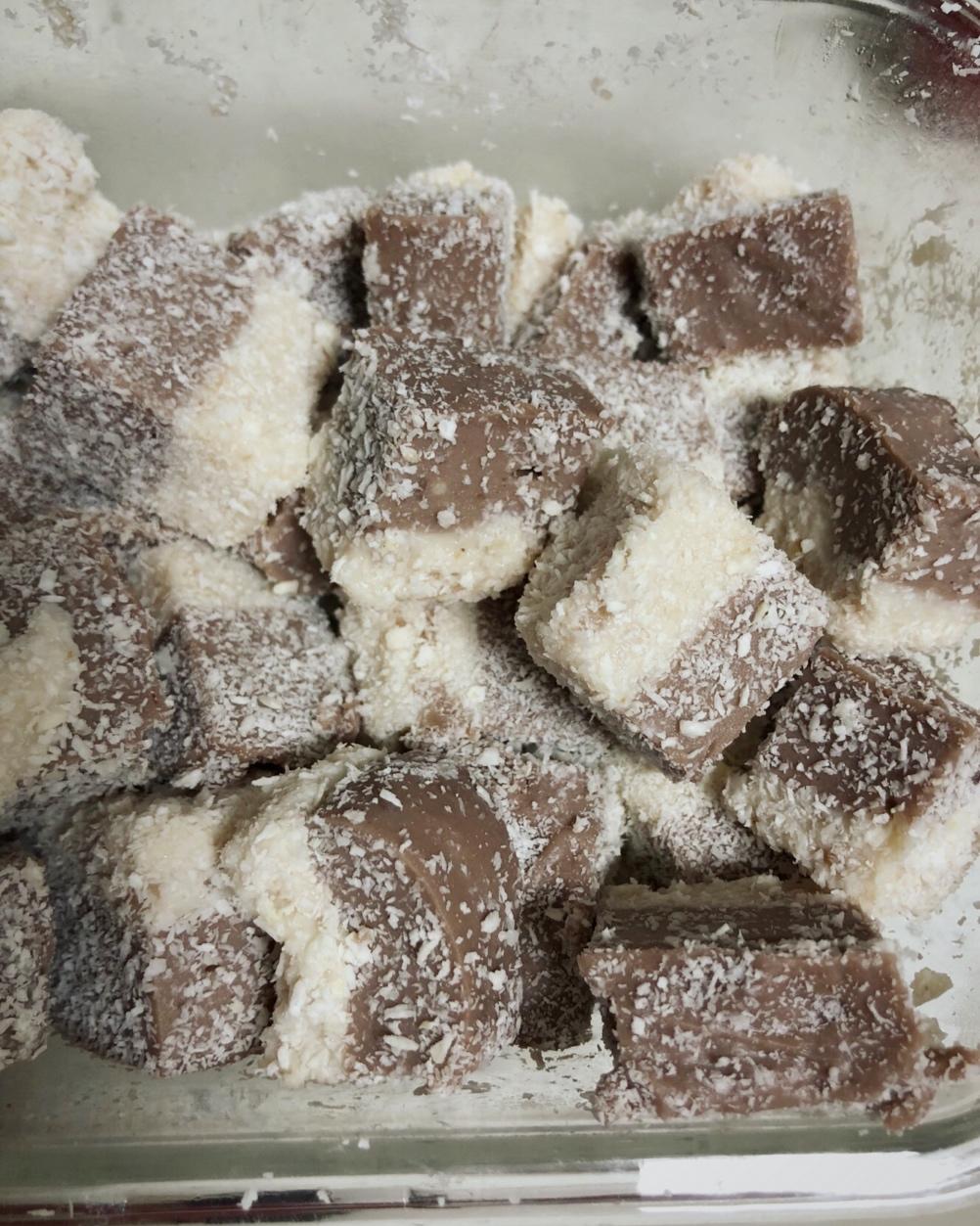 三色牛奶小方