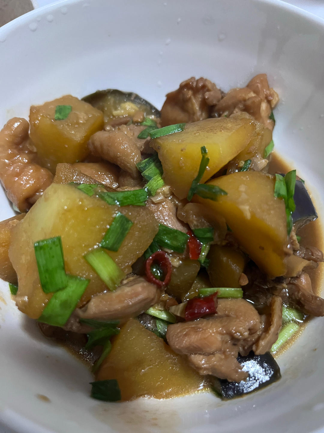土豆烧鸡（非常下饭哦~）