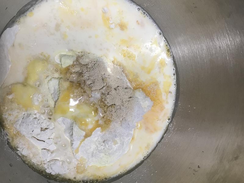 纯奶手撕吐司的做法 步骤1