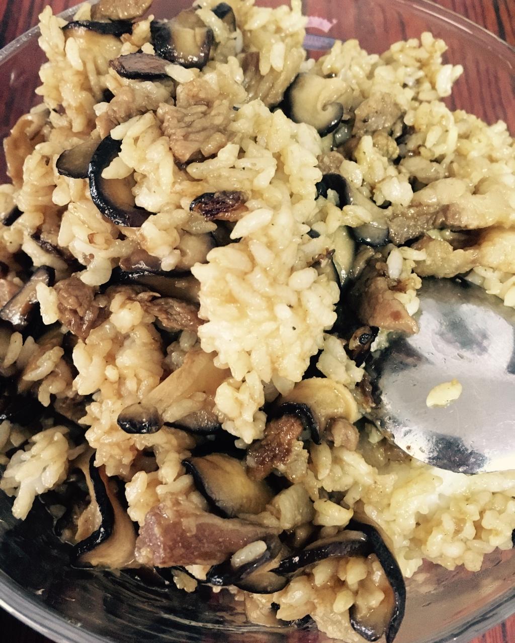 香菇油饭