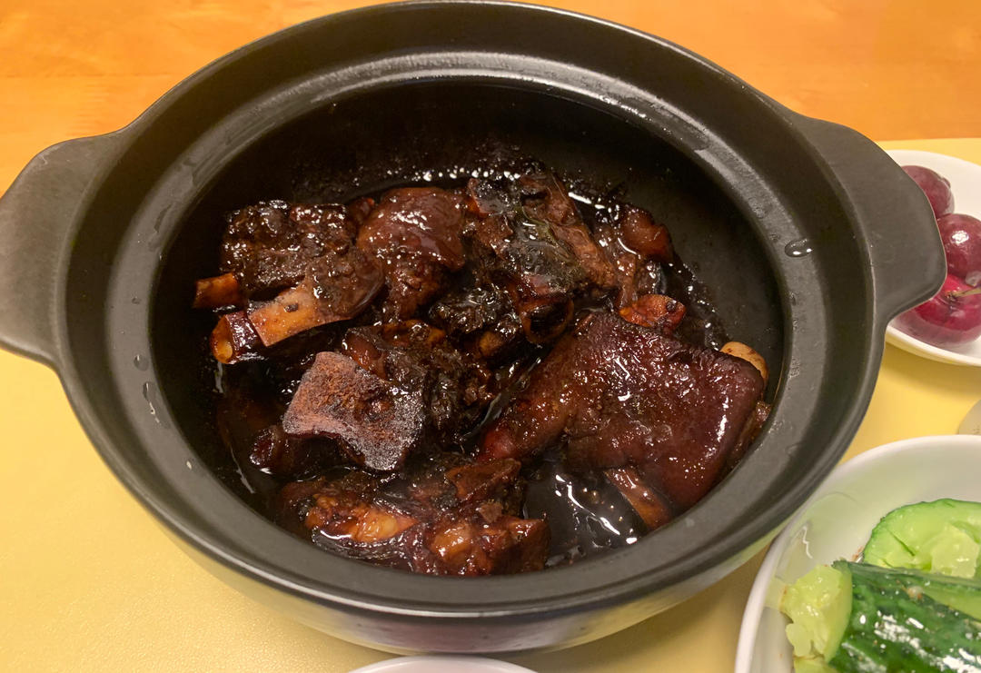 极简版酱焖猪蹄30分钟