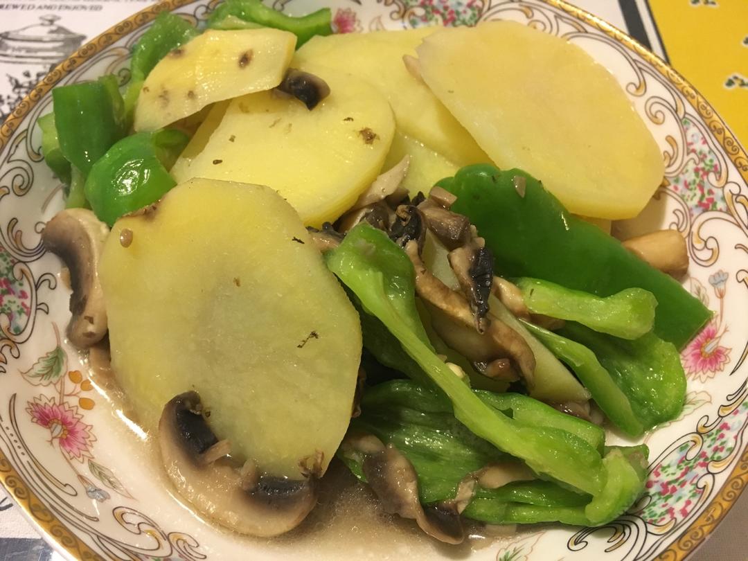 肉炒青椒土豆片