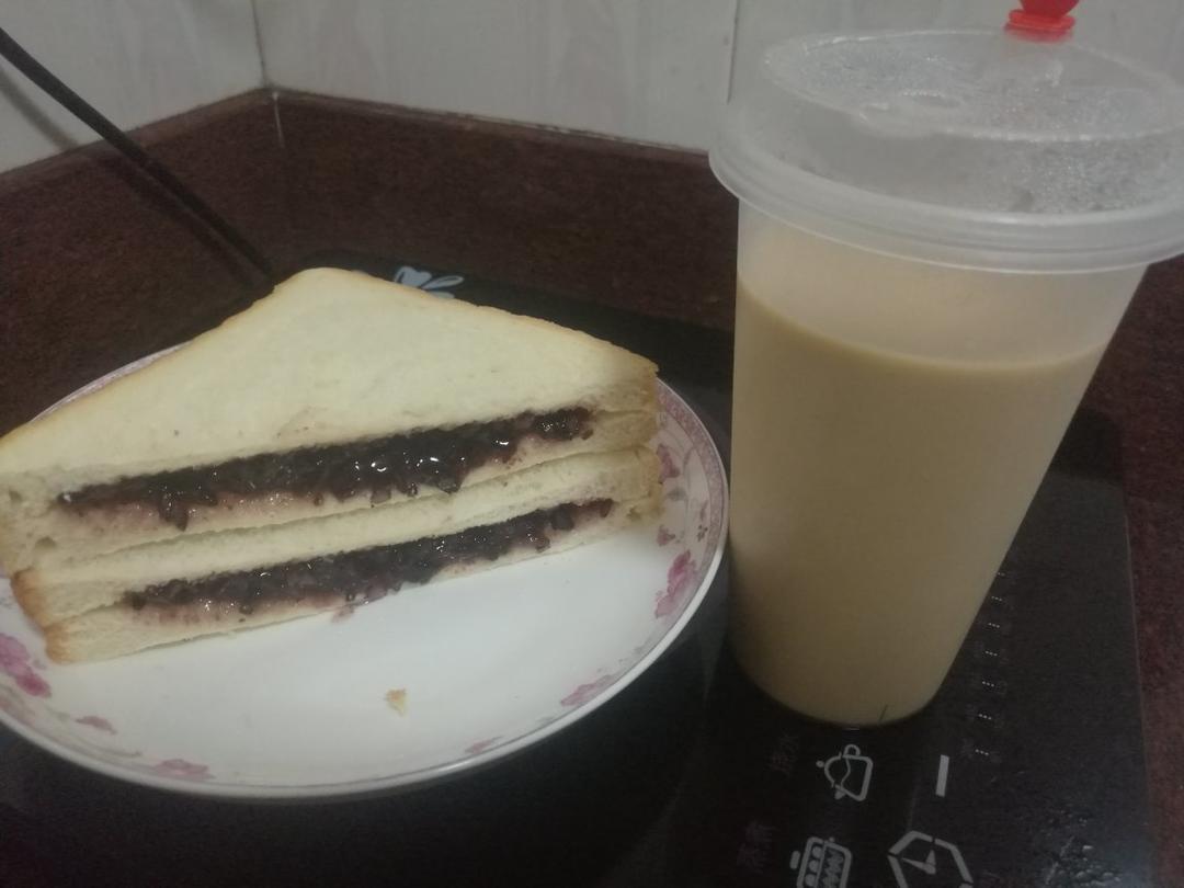 吐司第二波，紫米面包