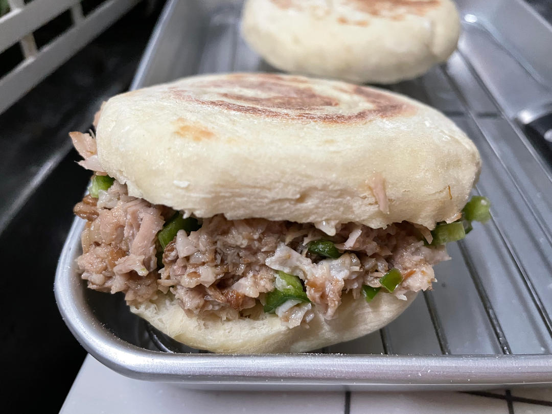 肉夹馍（肉+馍的做法）
