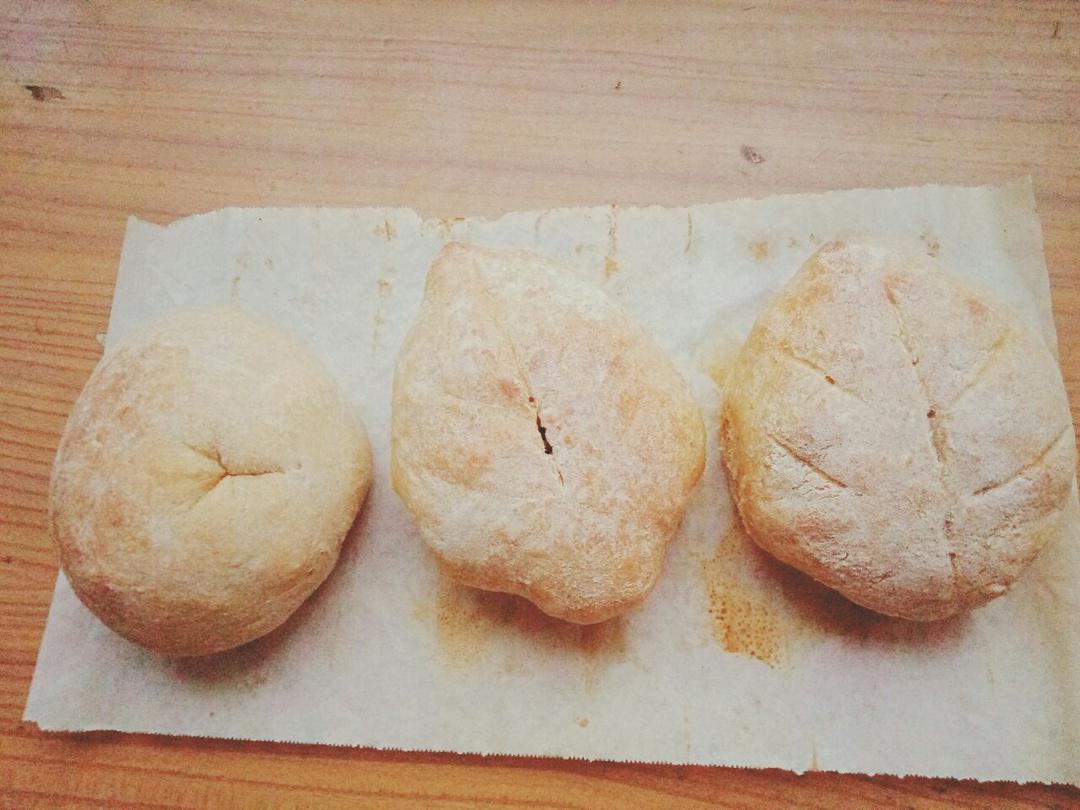 全麦红糖桂圆软欧包