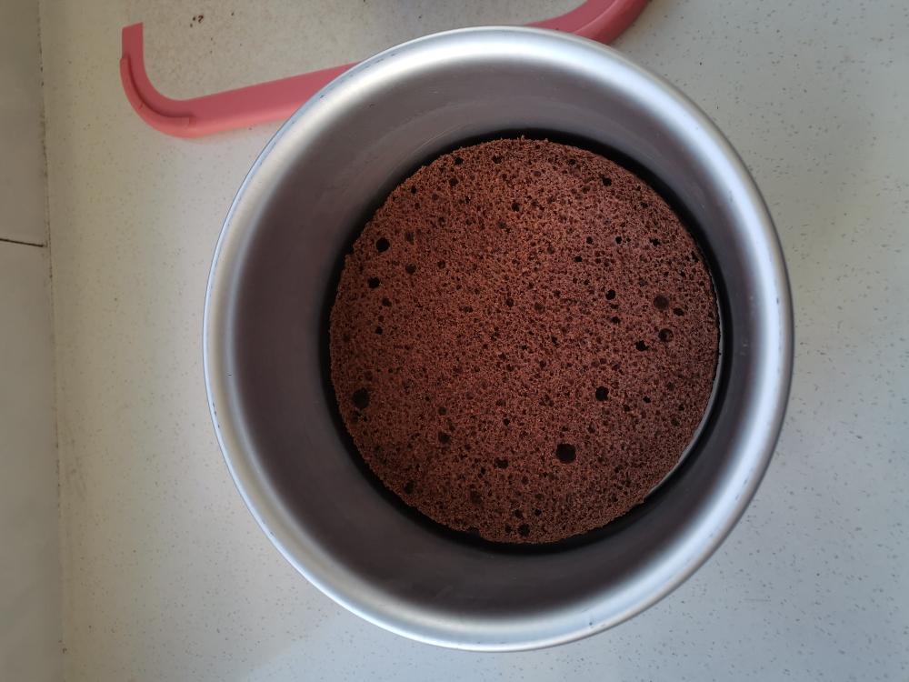 香醇浓郁巧克力慕斯蛋糕（6寸）的做法 步骤9