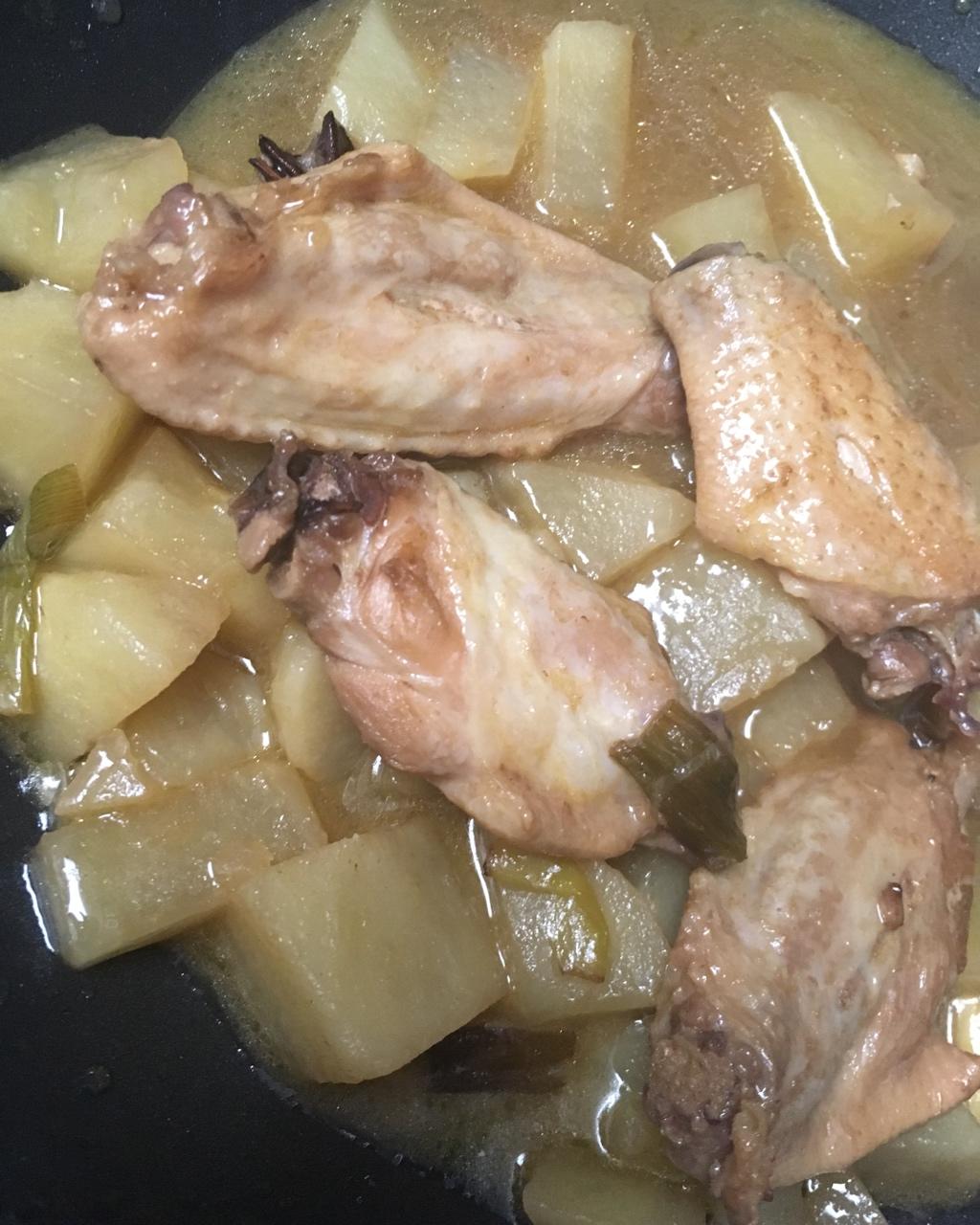 土豆炖鸡翅（快手零失败）