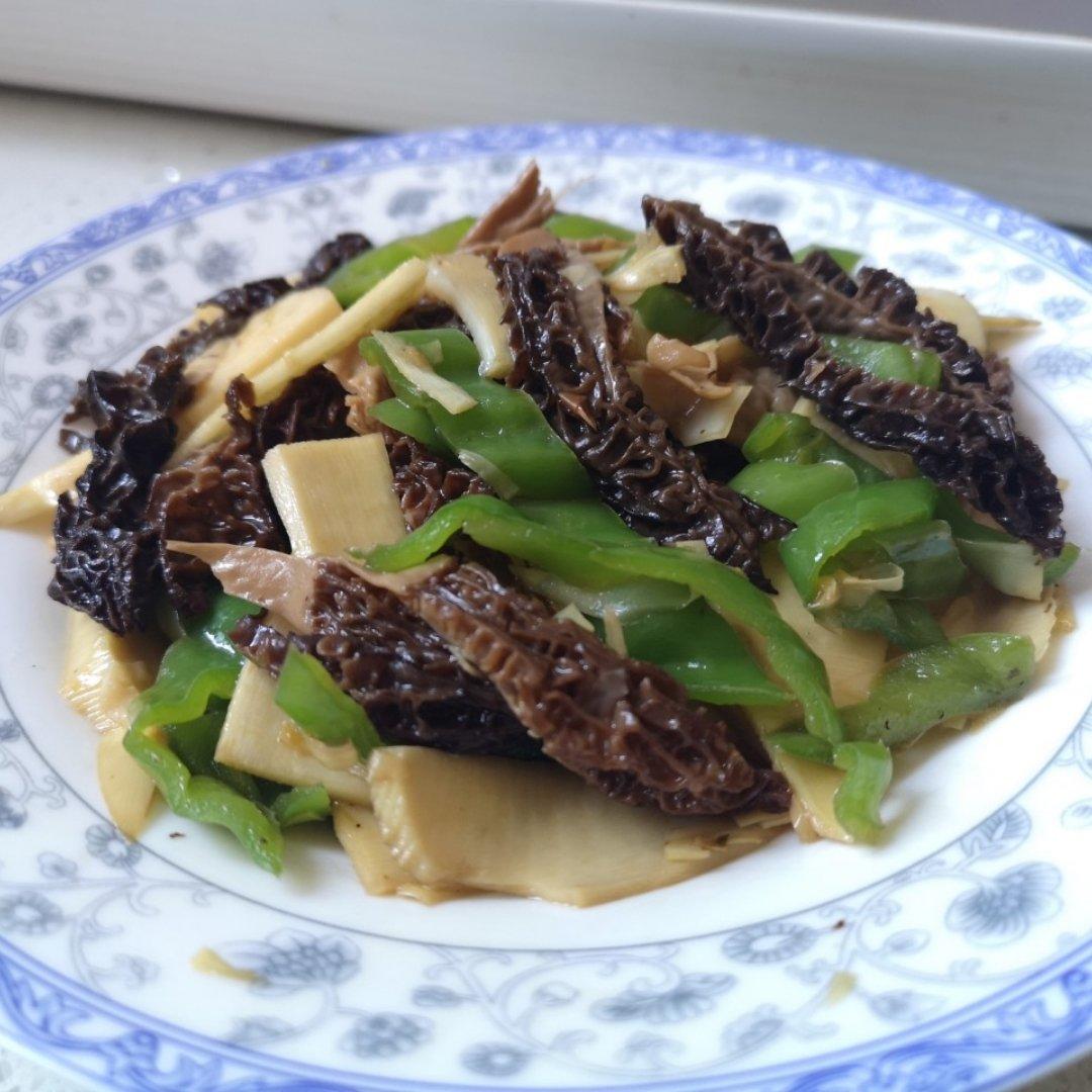 春天的食物—素炒羊肚菌三脆