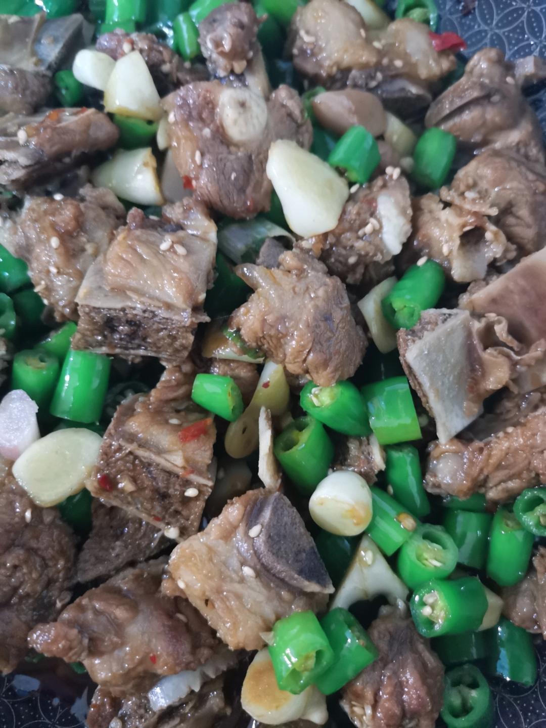 小炒排骨（快手菜零失误）