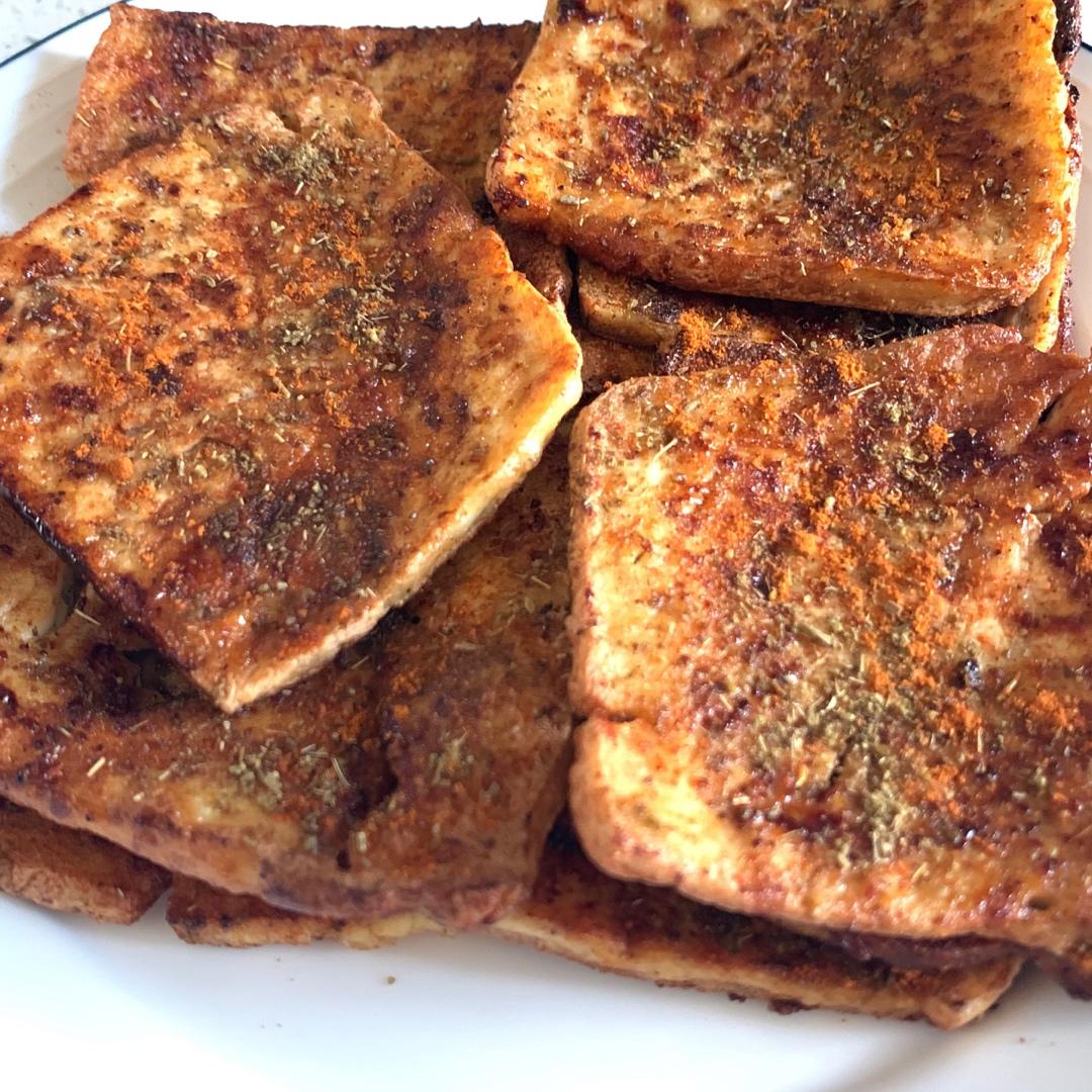 铁板豆腐（夜市必吃小吃）