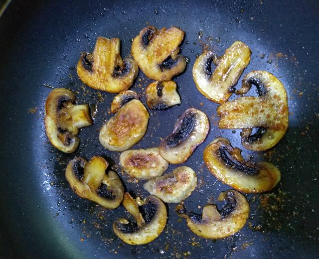 烧烤圆菇的做法