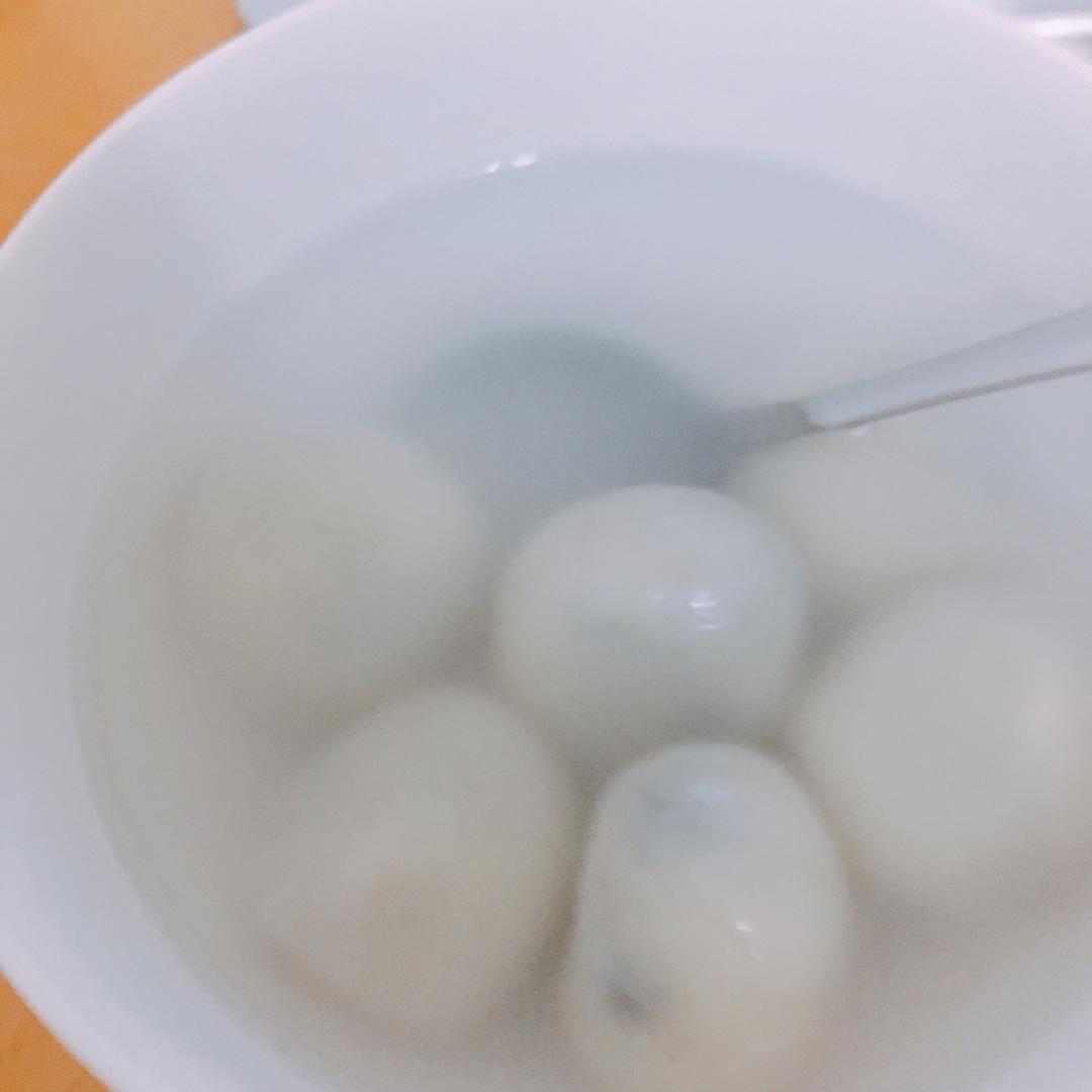 黑芝麻汤圆