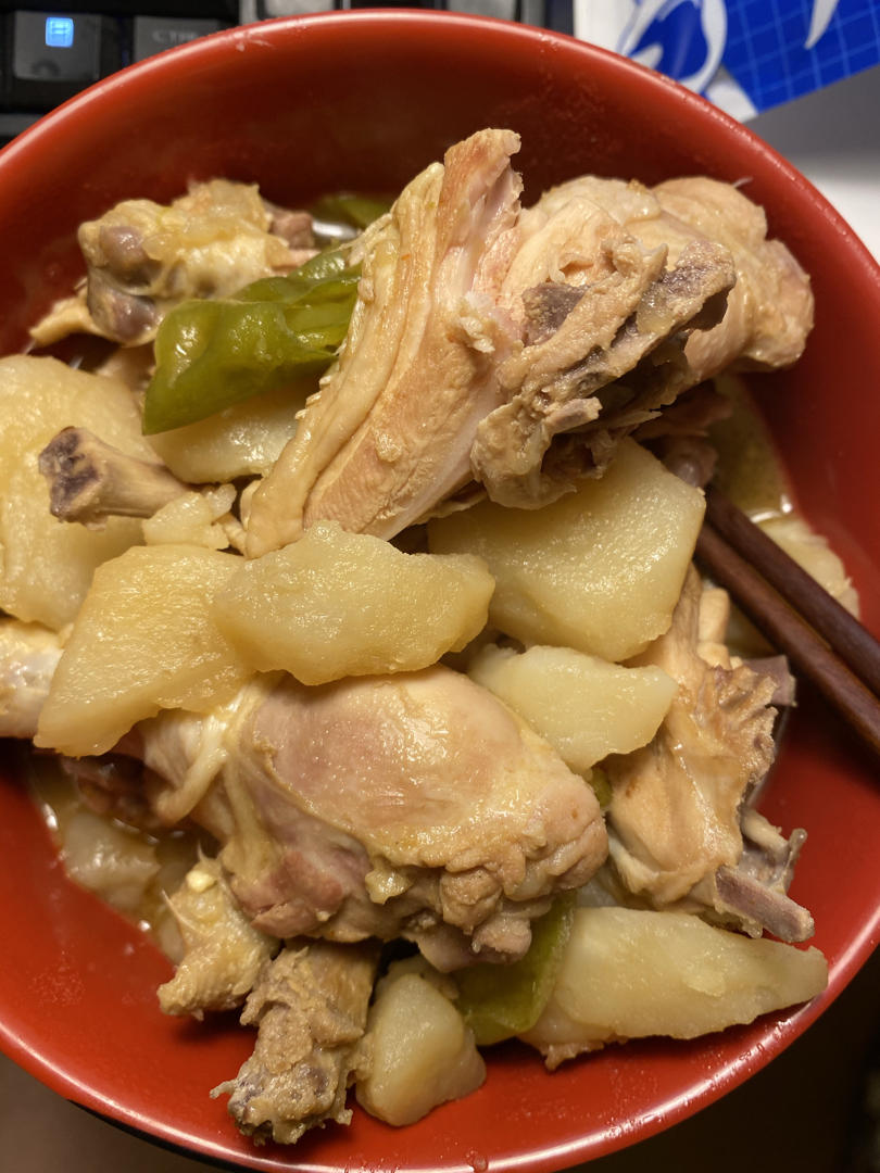 土豆烧鸡（非常下饭哦~）