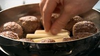【终极烹饪课程】 浓香椰奶肉汁炖肉丸的做法 步骤12