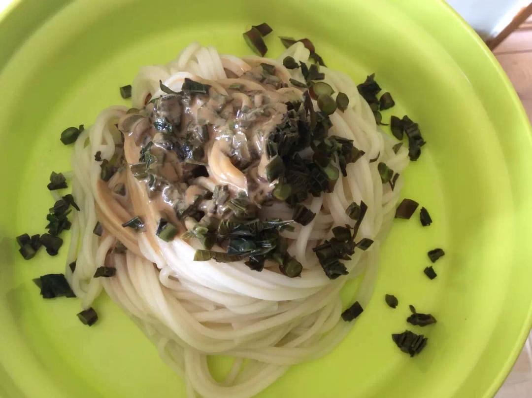 麻酱香椿凉面