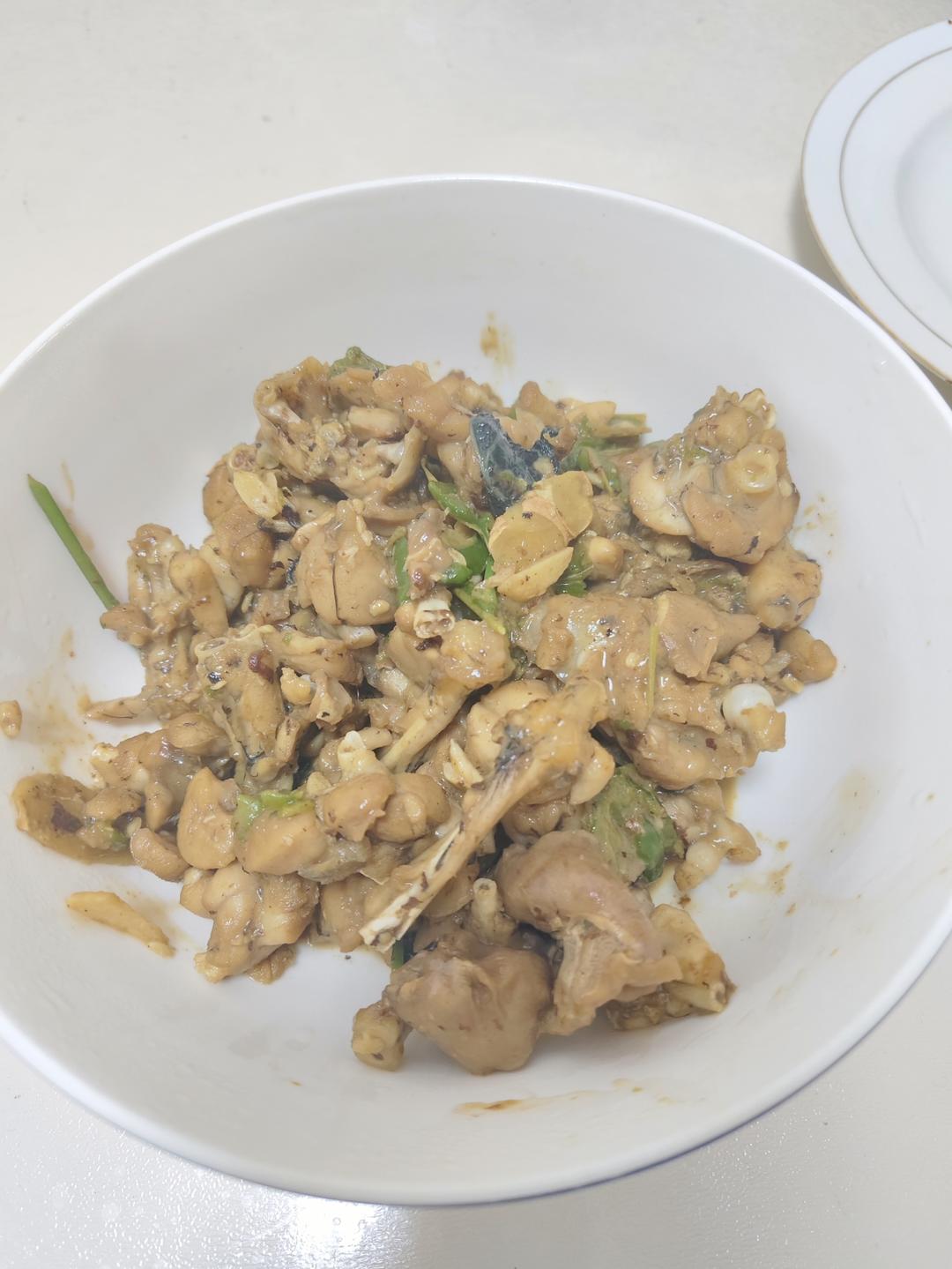 嫩的不要不要的爆炒牛蛙